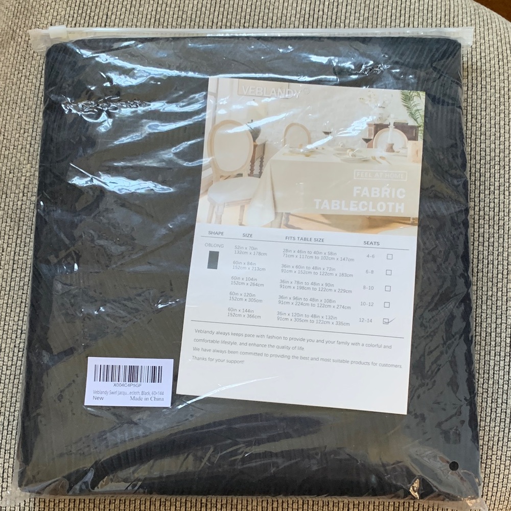3/$15 NWT Black Jacquard Swirl Fabric Tablecloth Oblong Size 60x144 Seats 12-14